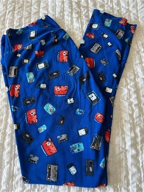 LuLaRoe Blue Cassette Tape Print Leggings